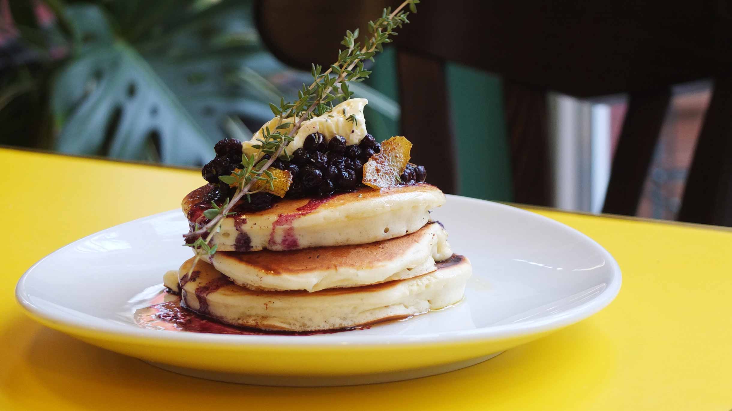 Pancakes with blue berries, lemon butter and thyme